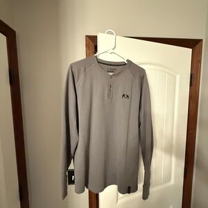 KUIU Men's Gray Long Sleeve Thermal Henley